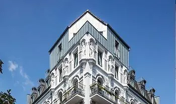 Burns Art Hotel Dusseldorf