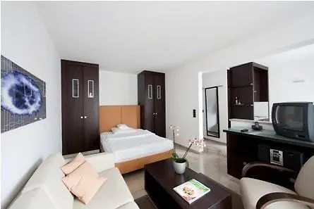 Burns Art Hotel Dusseldorf