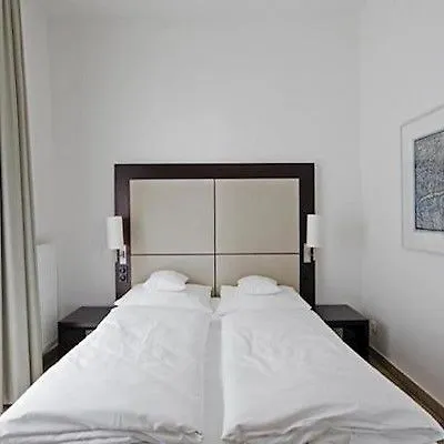 Burns Art Hotel Düsseldorf