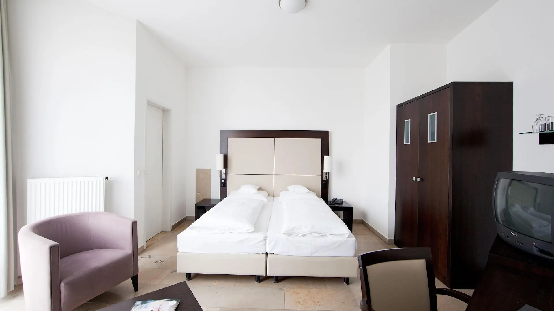 Burns Art Hotel Düsseldorf