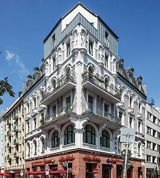 Burns Art Hotel Düsseldorf