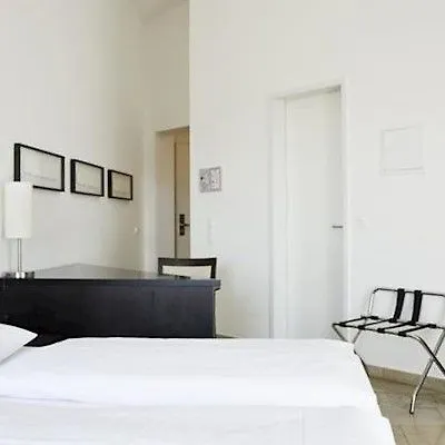 Burns Art Hotel Düsseldorf