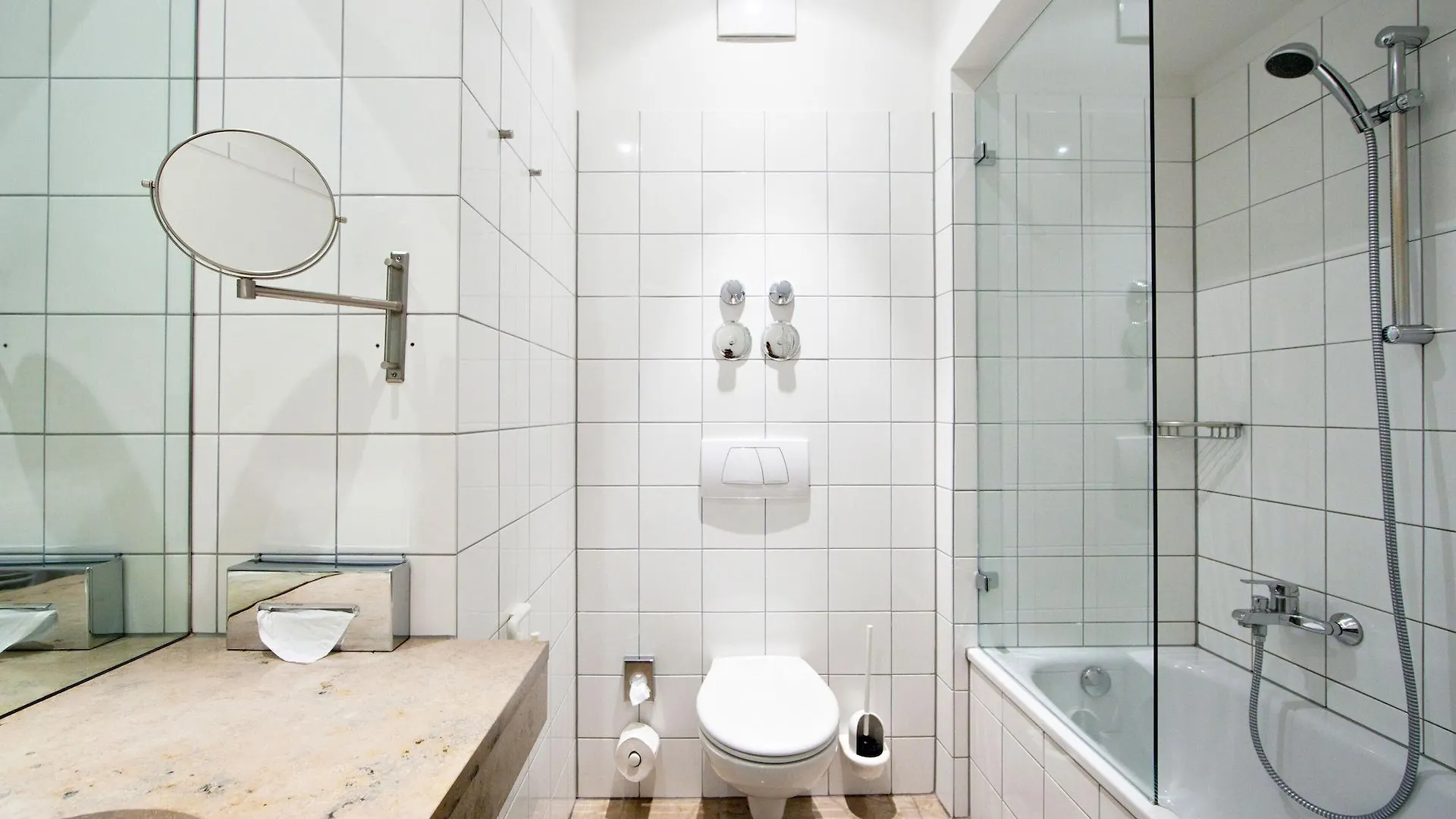 Burns Art Hotel Дюссельдорф