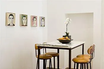 Burns Art Hotel Дюссельдорф 4*,